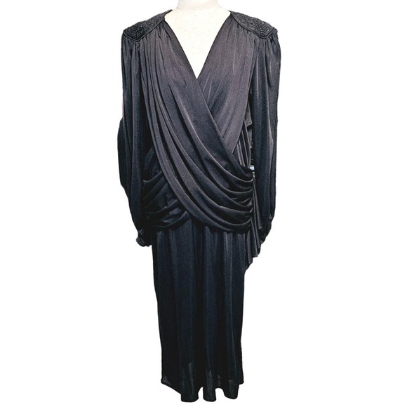 California talls Dresses & Skirts - California Talls vintage 80's Dress size 20 beaded shoulder low back black
